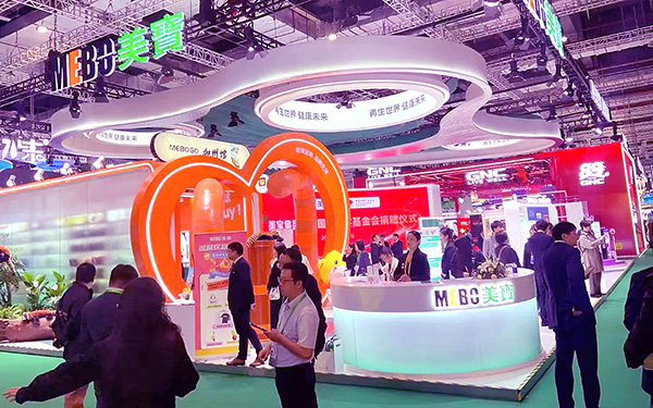 國外展位設計布置技巧：創(chuàng)意視覺沖擊吸引全球客商